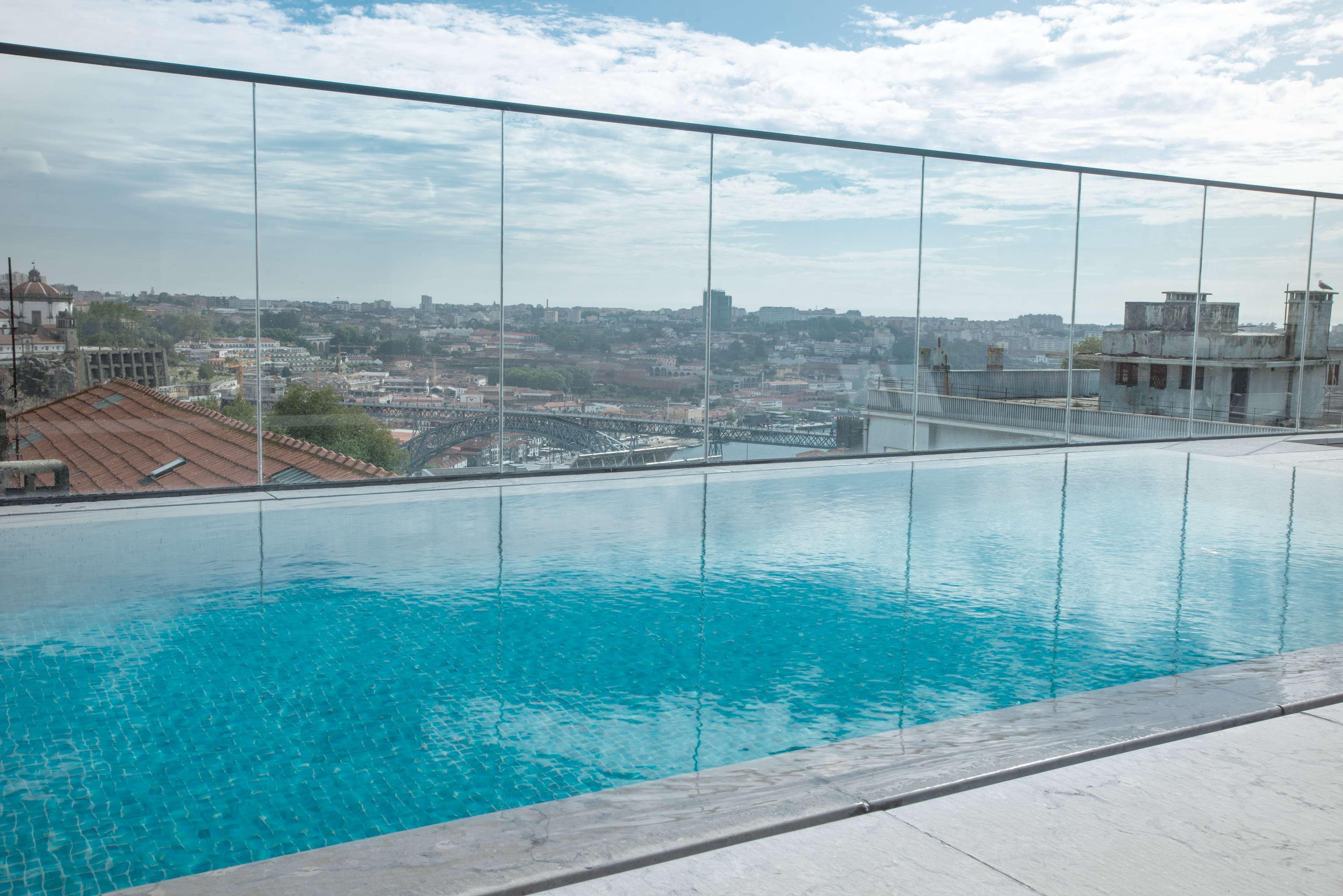 Nh Jardim Hotel 4*
